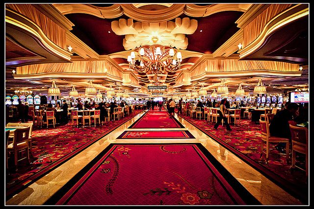 Apuesto Casino آن لائن کیسینو میں اصل گیمز